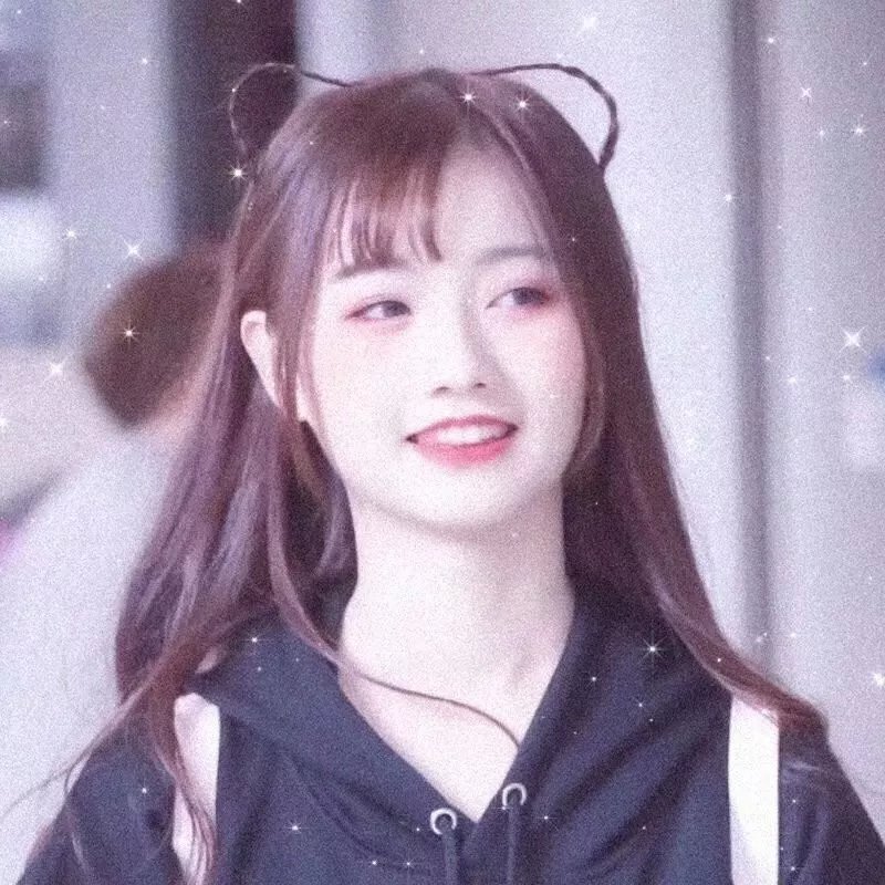 少女嬉春